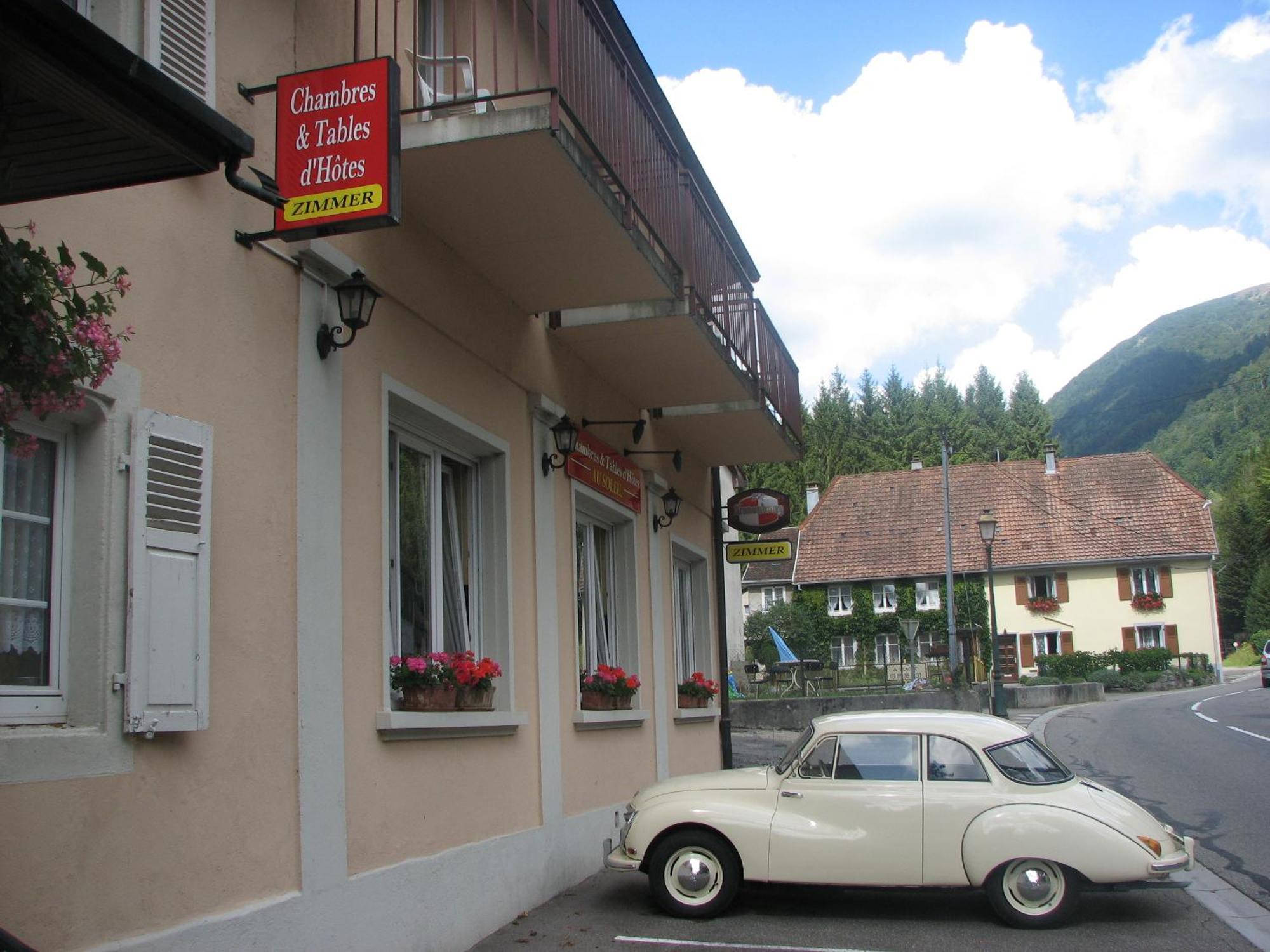 Le Soleil Bed and Breakfast Wildenstein Exteriör bild